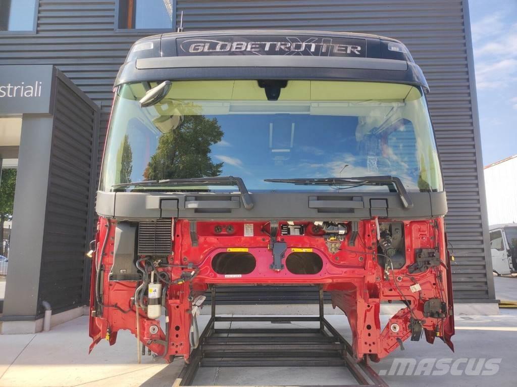 Volvo FH 4 L2 H3 Cabins and interior