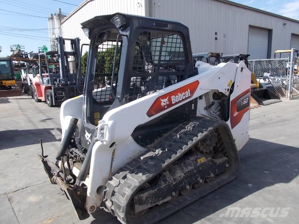 Bobcat T62 Skid steer loaders