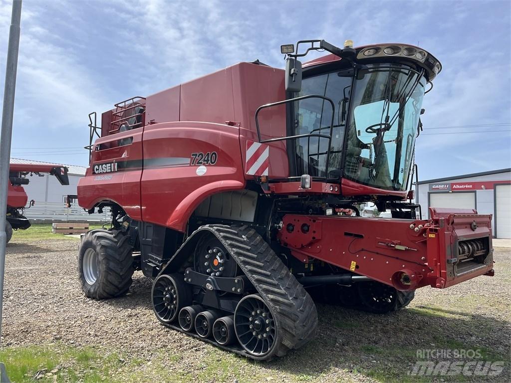 Case IH AF 7240 Combine harvesters