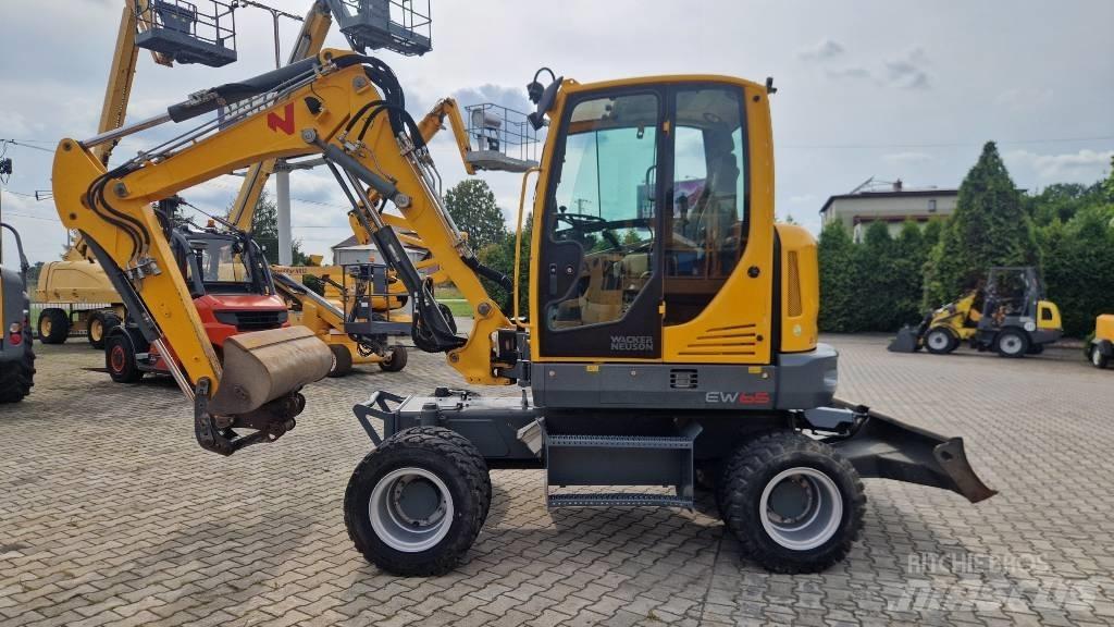 Wacker Neuson EW 65 Wheeled excavators