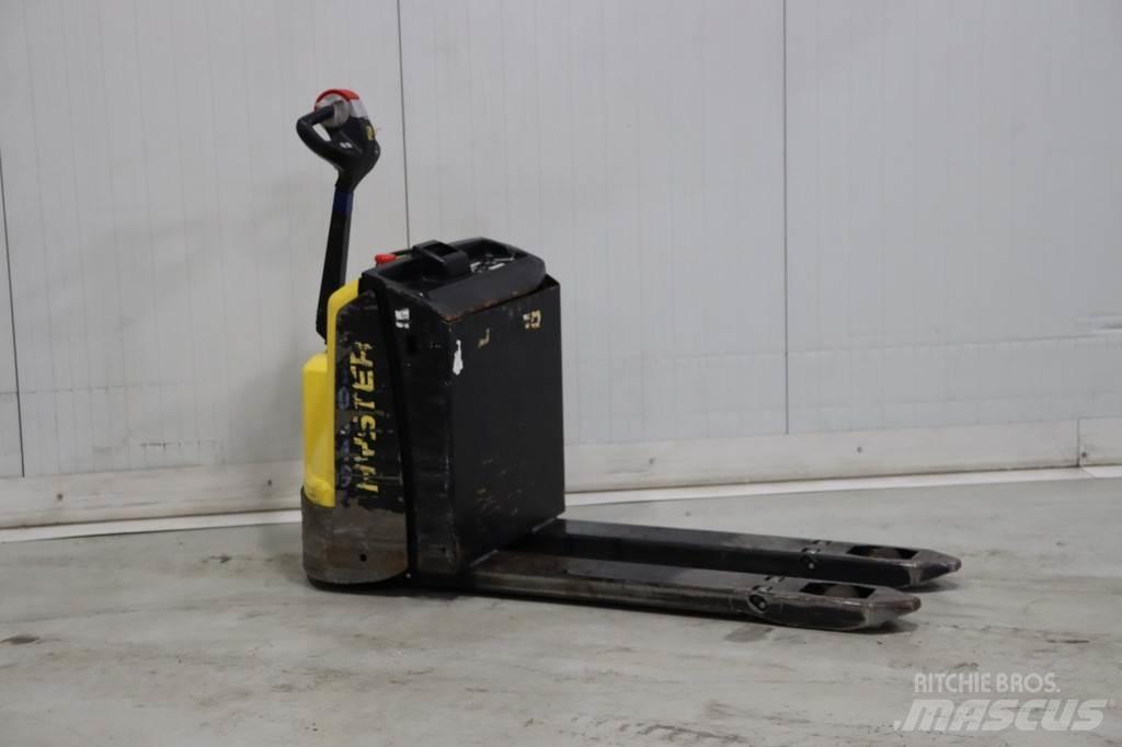 Hyster P1.6 Low lifter