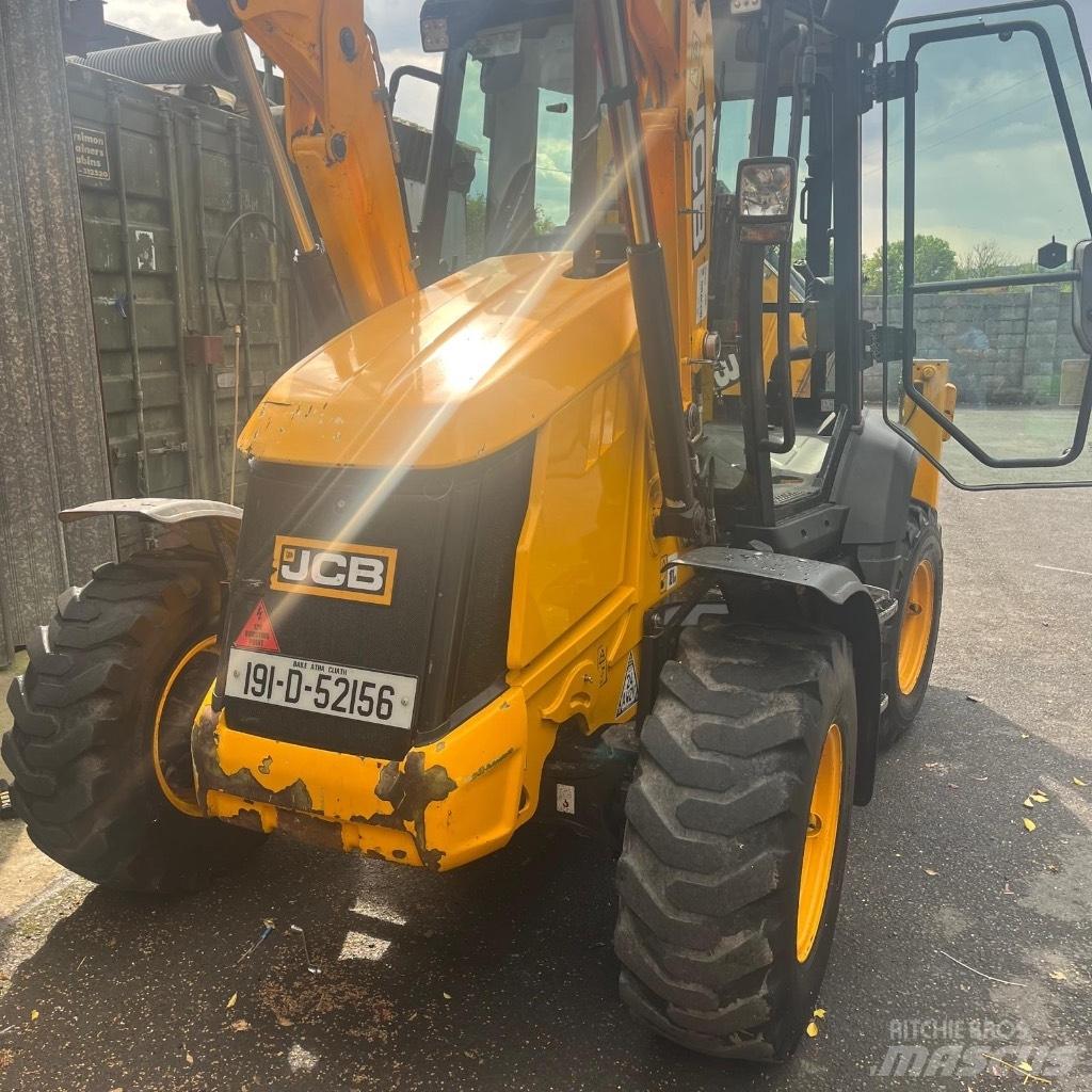 JCB 3CX Compact Backhoe