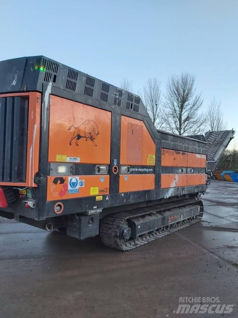 Pronar MRW 1.300G Waste Shredders