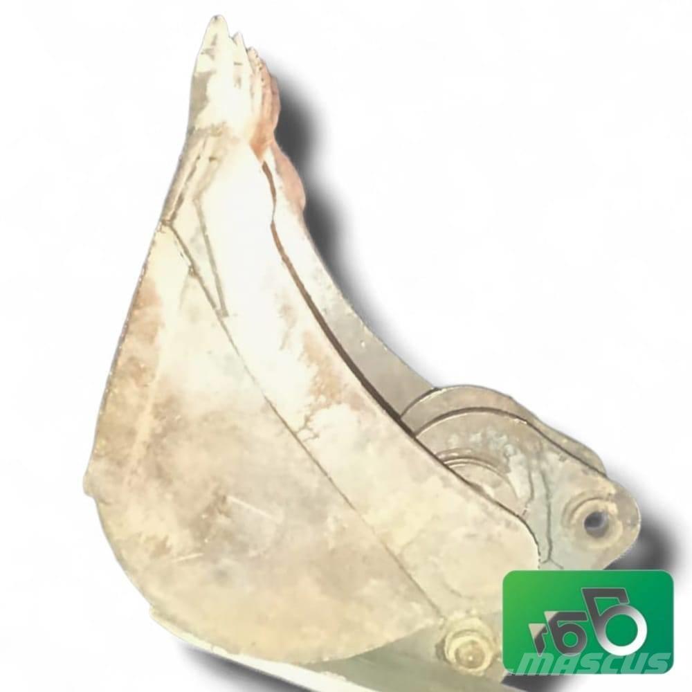 JCB 3CX 750mm Bucket Chassis and suspension