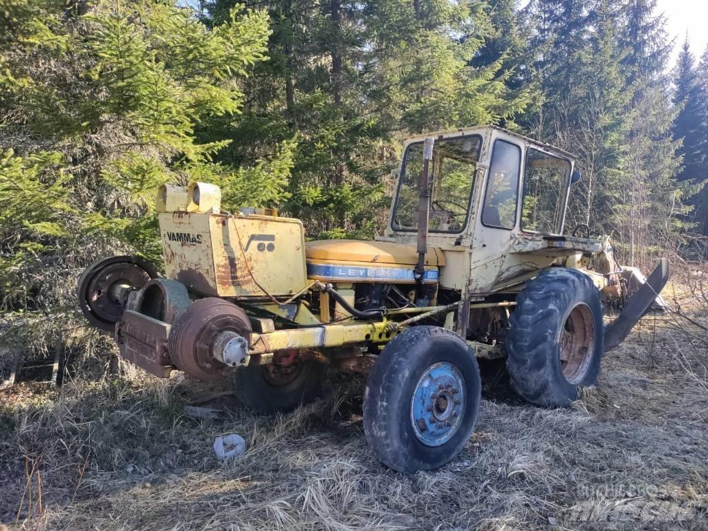 Vammas Kersantti Backhoe