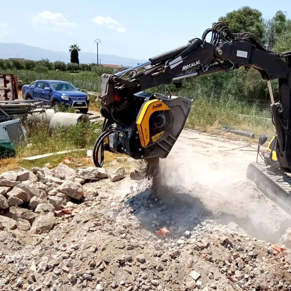 MB Crusher MB-C50 Other groundscare machines