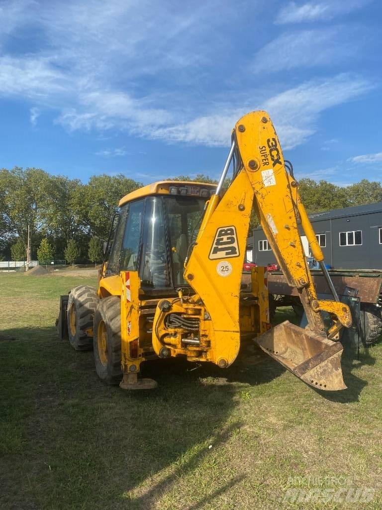 JCB 3 CX Super Backhoe