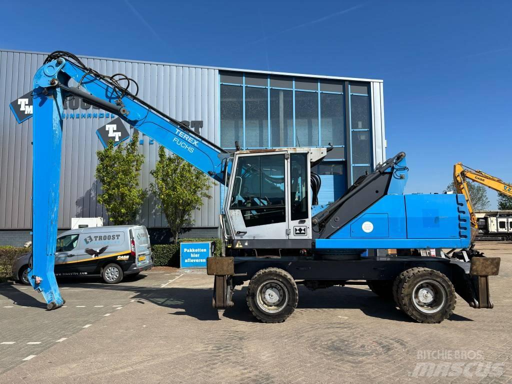 Fuchs MHL 335 Waste / industry handlers
