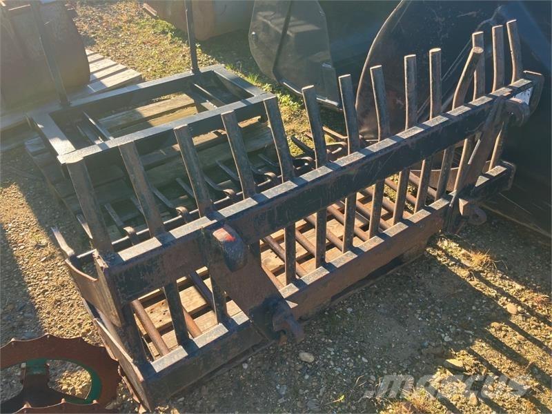  - - - STENGREB 155CM Other tractor accessories