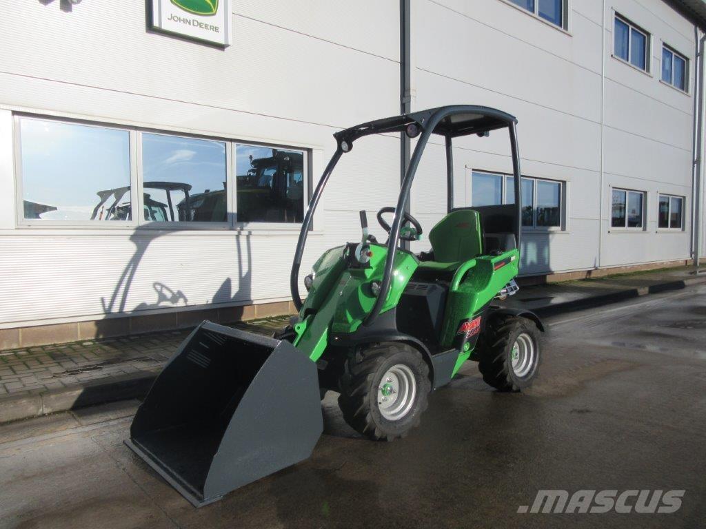 Avant 220 Telescopic handlers