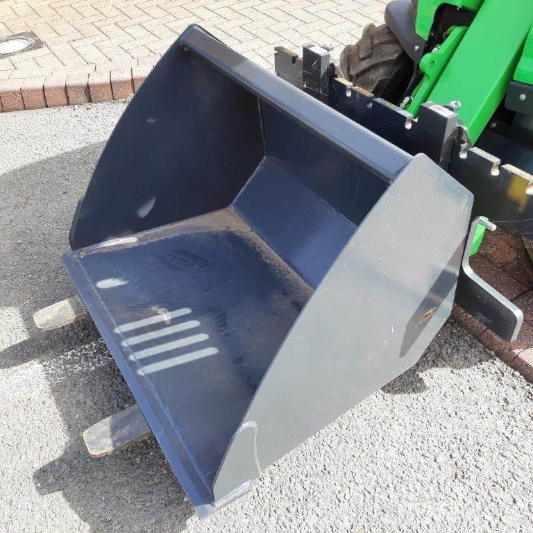 Avant 220 mini loader Telescopic handlers