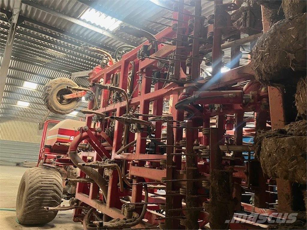 Horsch C012 Drills