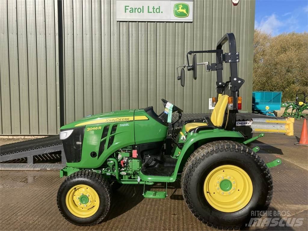 John Deere 3046R Compact tractors