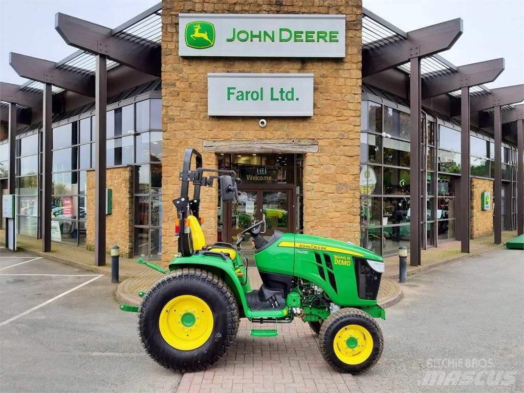 John Deere 3046R Compact tractors
