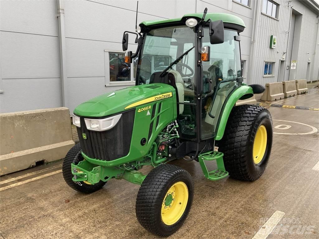 John Deere 4066R Compact tractors