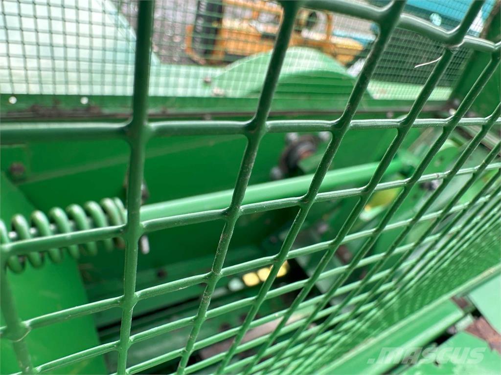 John Deere 459 Square balers