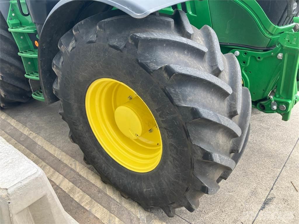 John Deere 6215R Tractors