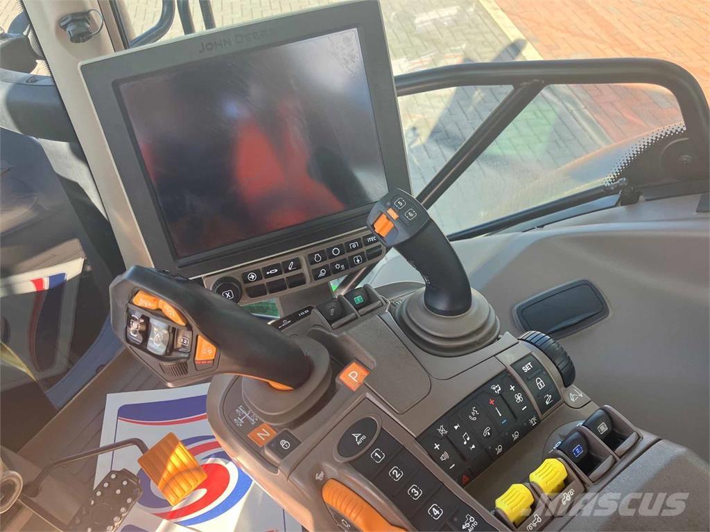 John Deere 6R 185 Tractors