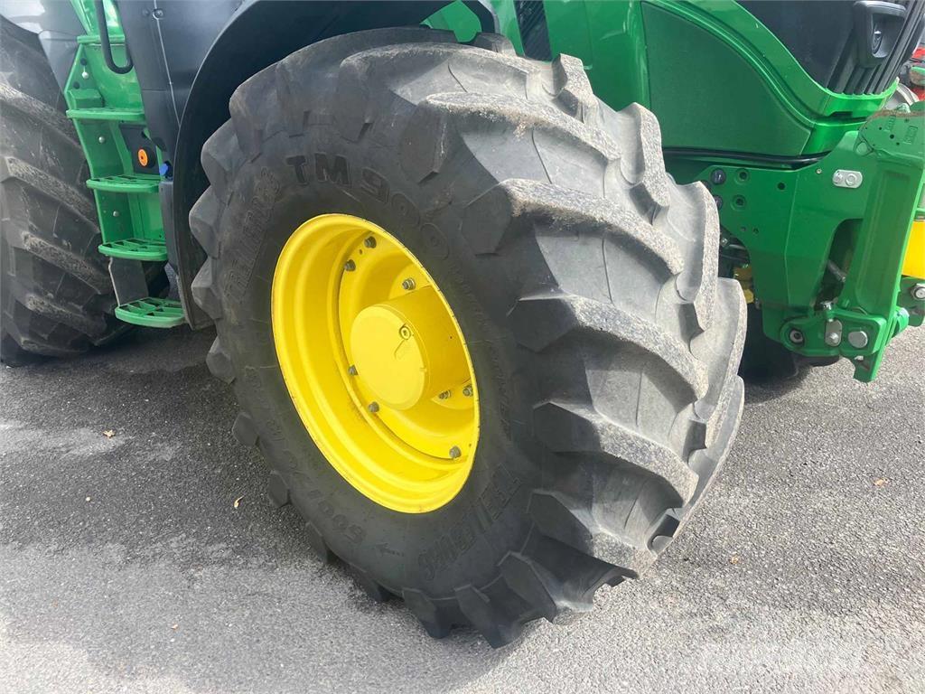 John Deere 6R 195 Tractors