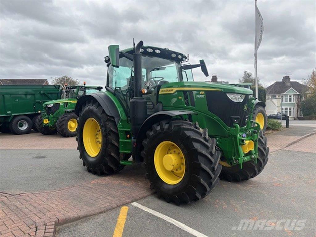 John Deere 6R 215 Tractors