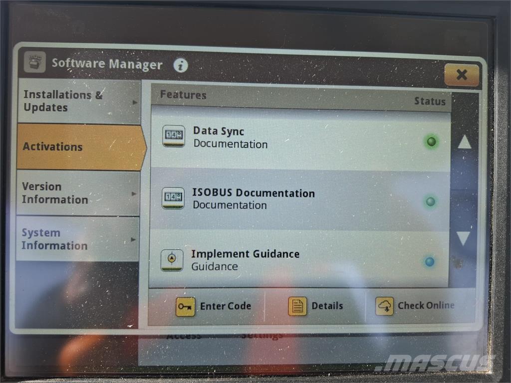 John Deere 6R 215 Tractors