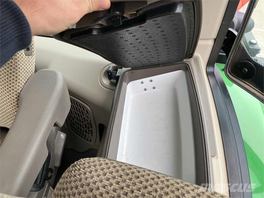 John Deere 6R 250 Tractors