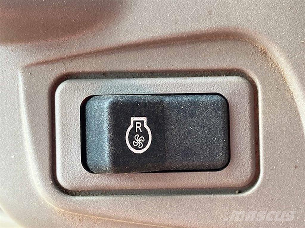 John Deere 6R 250 Tractors