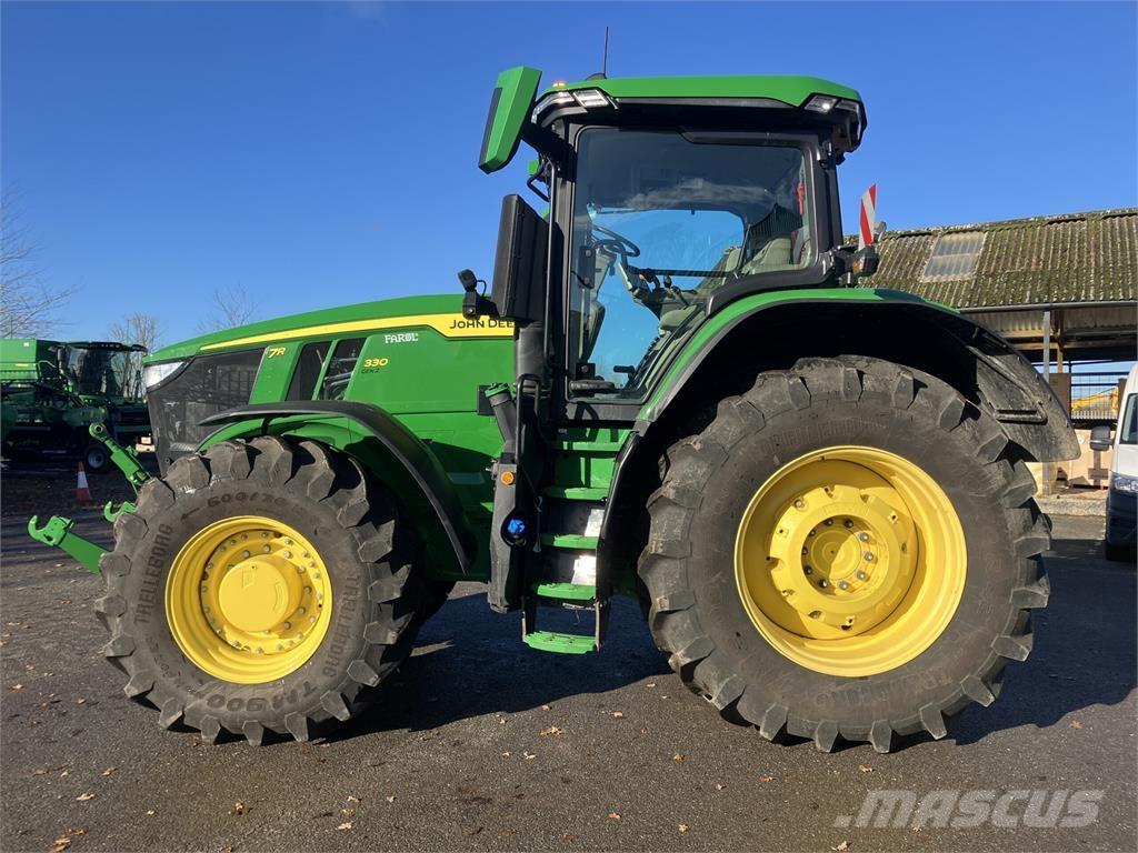 John Deere 7R 330 Tractors