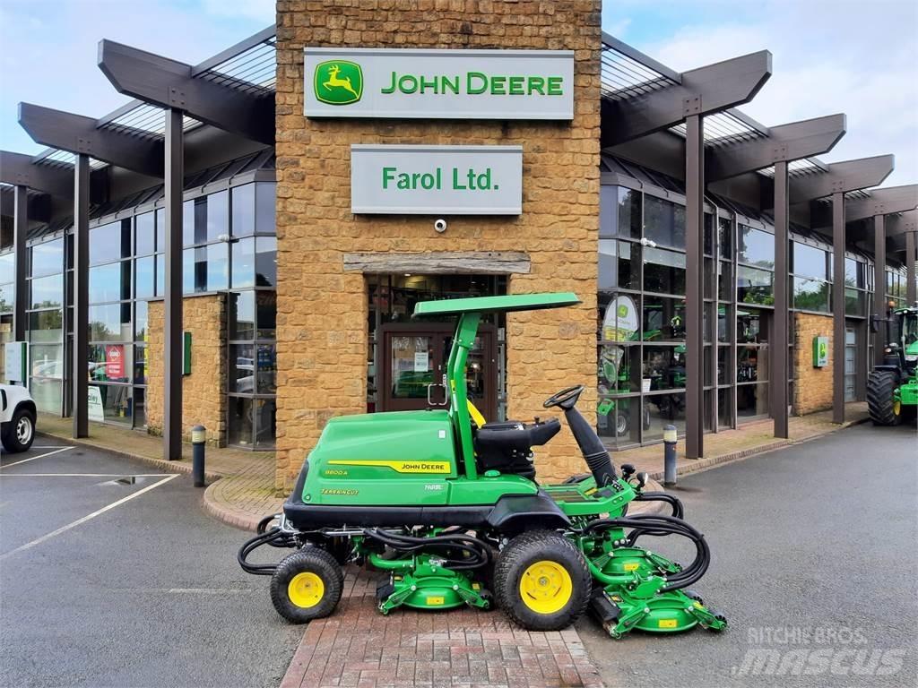 John Deere 8800A Walk-behind mowers