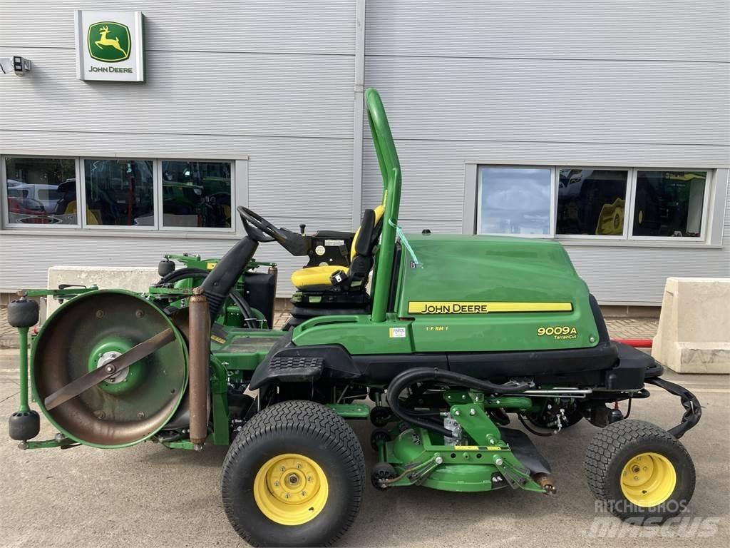 John Deere 9009A Walk-behind mowers