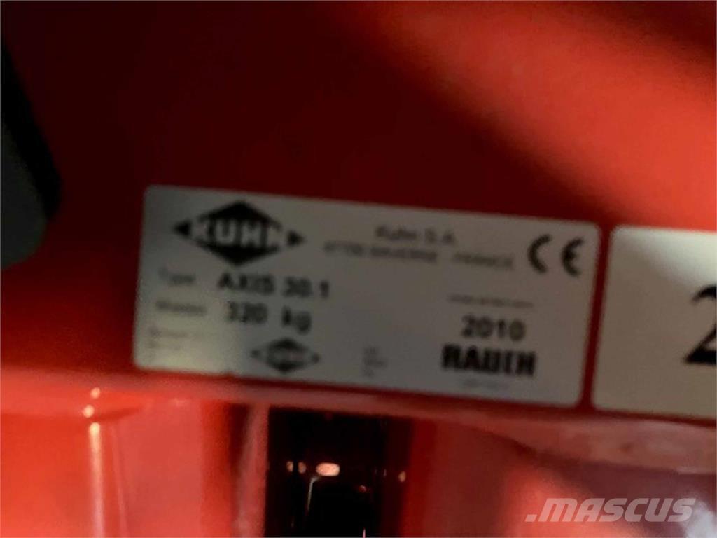 Kuhn Axis 30.1 Fertilizer sprayers
