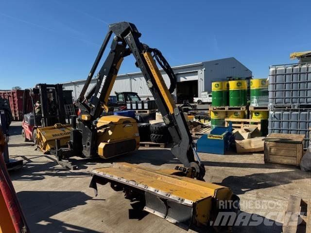 Mcconnell PA7285T VFR Hedge cutters