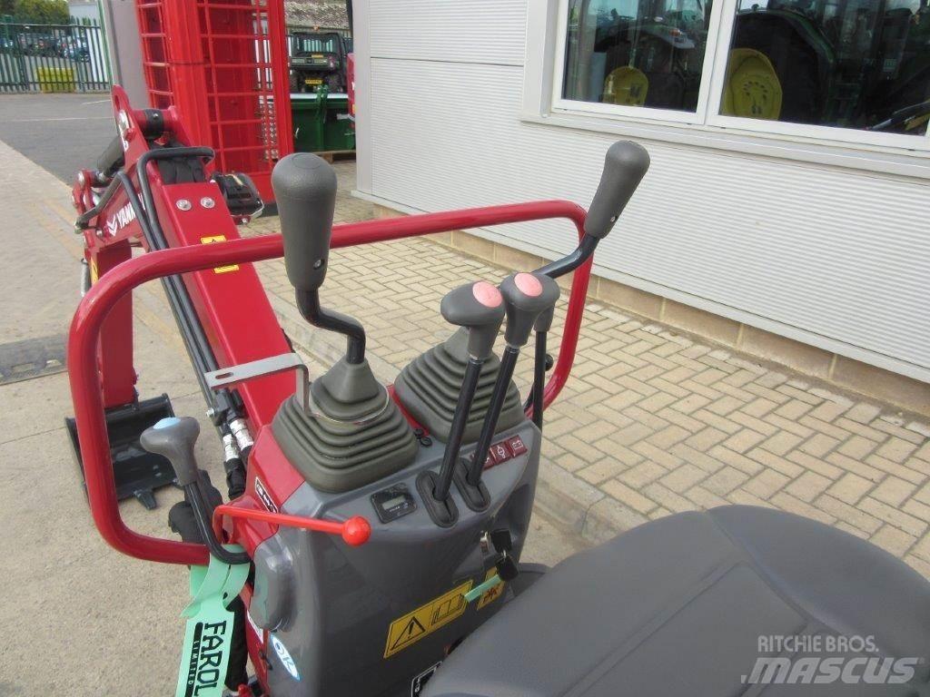 Yanmar SV08 Crawler excavators
