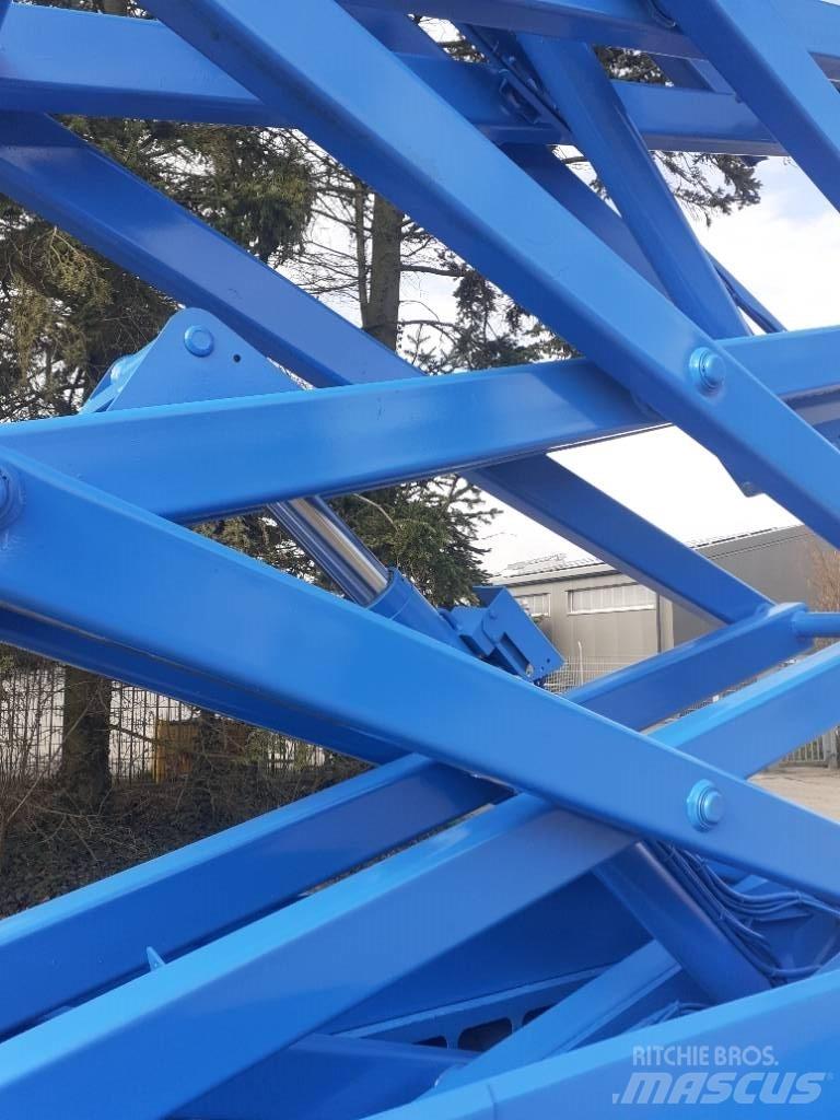 Genie GS 3268 RT Scissor lifts