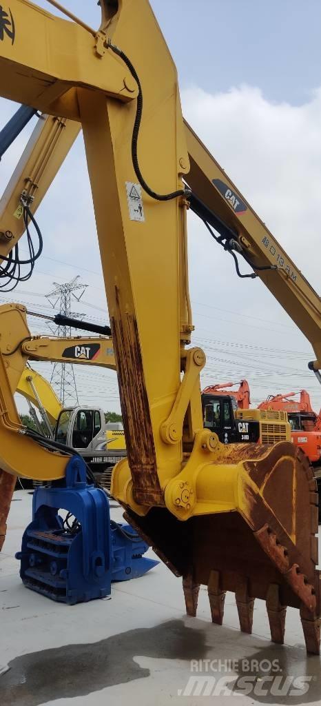 Komatsu PC 450 LC-7 Crawler excavators