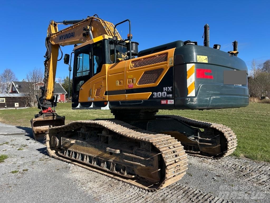 Hyundai HX 300 HW Crawler excavators