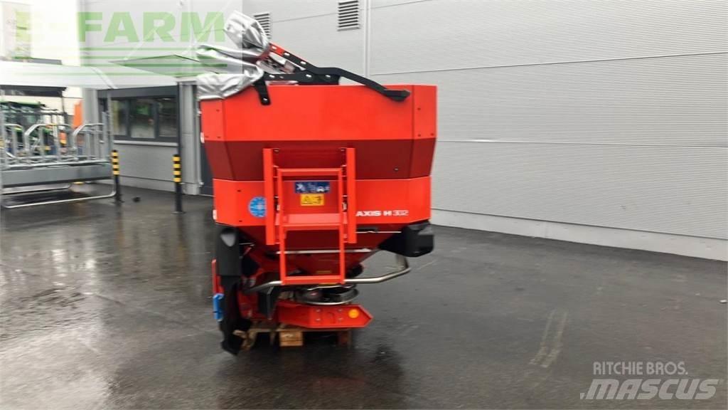Rauch AXIS H 30.2 Mineral spreaders