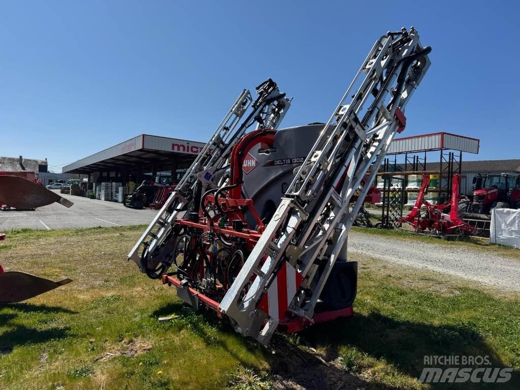 Kuhn DELTIS 2 Trailed sprayers