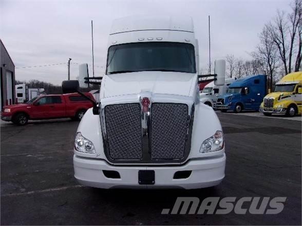 Kenworth T680 Prime Movers