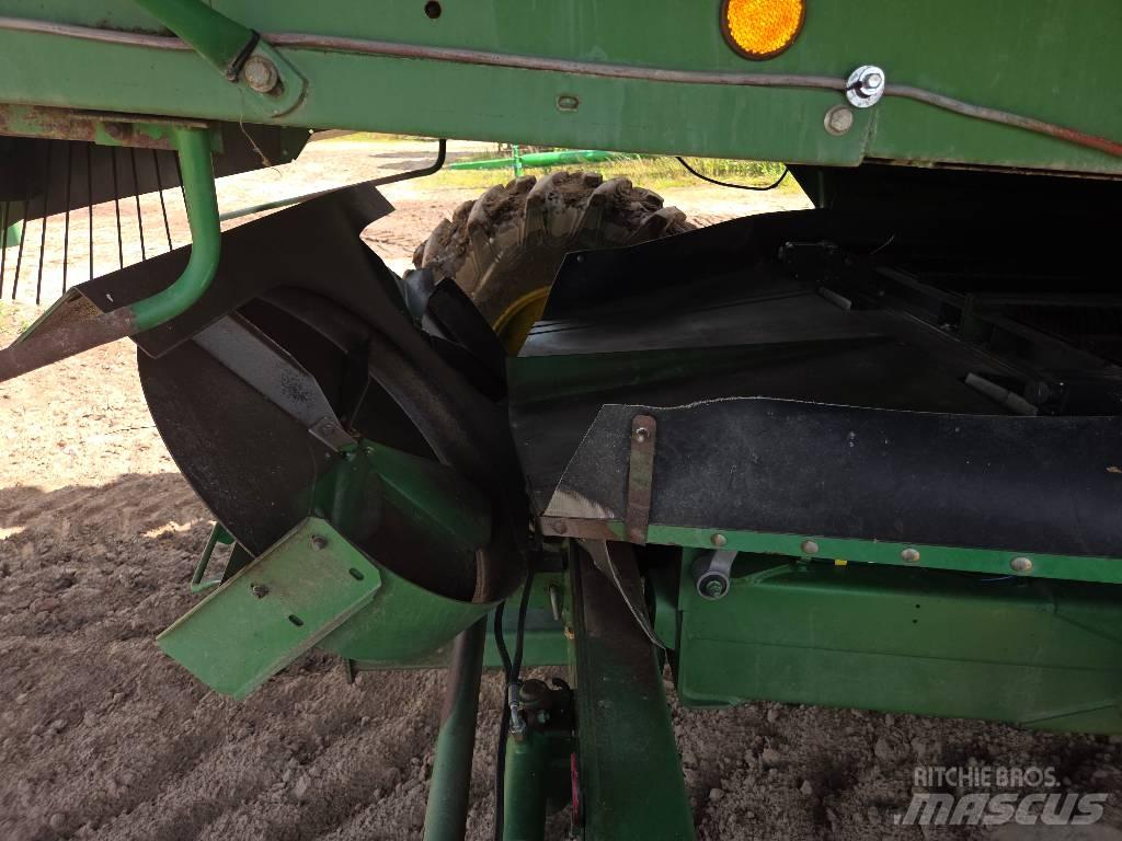 John Deere 9660 WTS Combine harvesters
