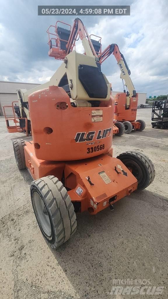 JLG E 450 AJ Articulated boom lifts