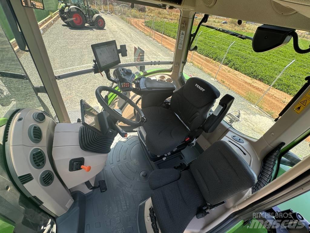 Fendt 930 Vario Tractors