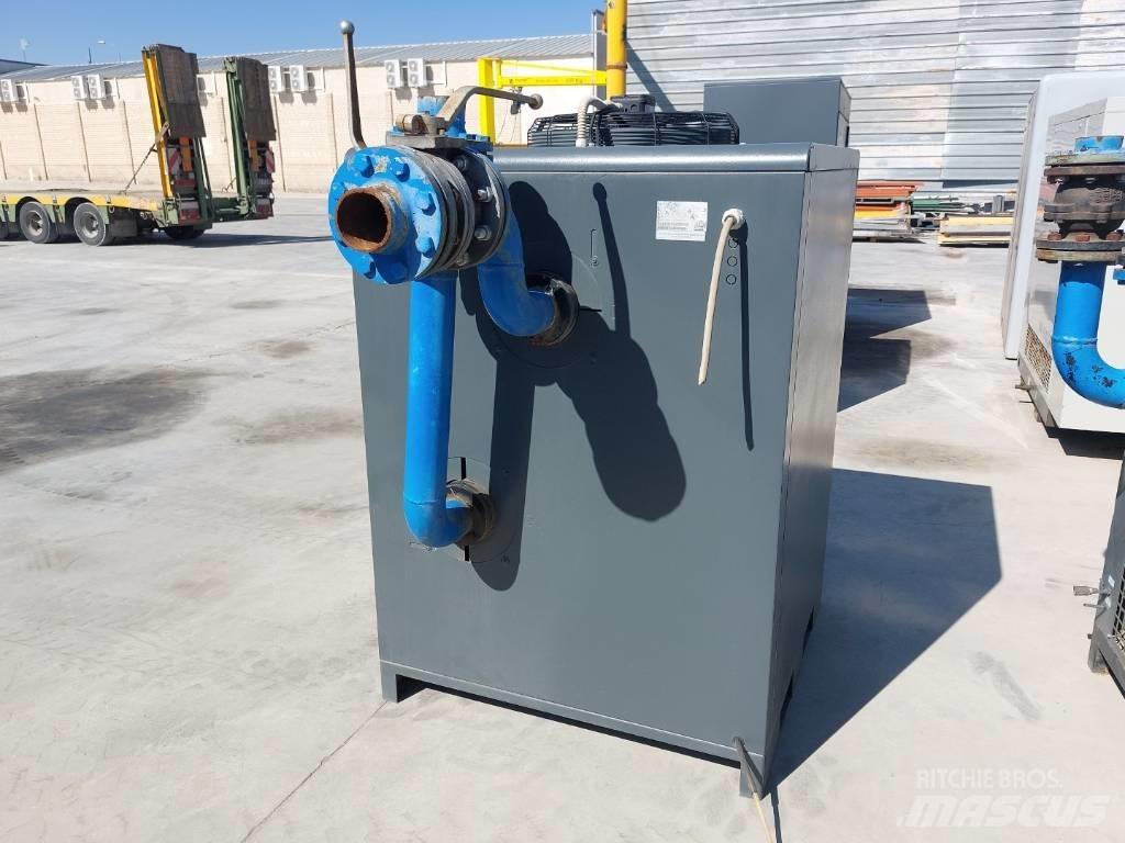 Atlas Copco FX 17 Compressed air dryers