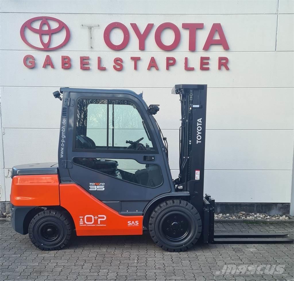 Toyota 52-8FDJF35 Diesel trucks