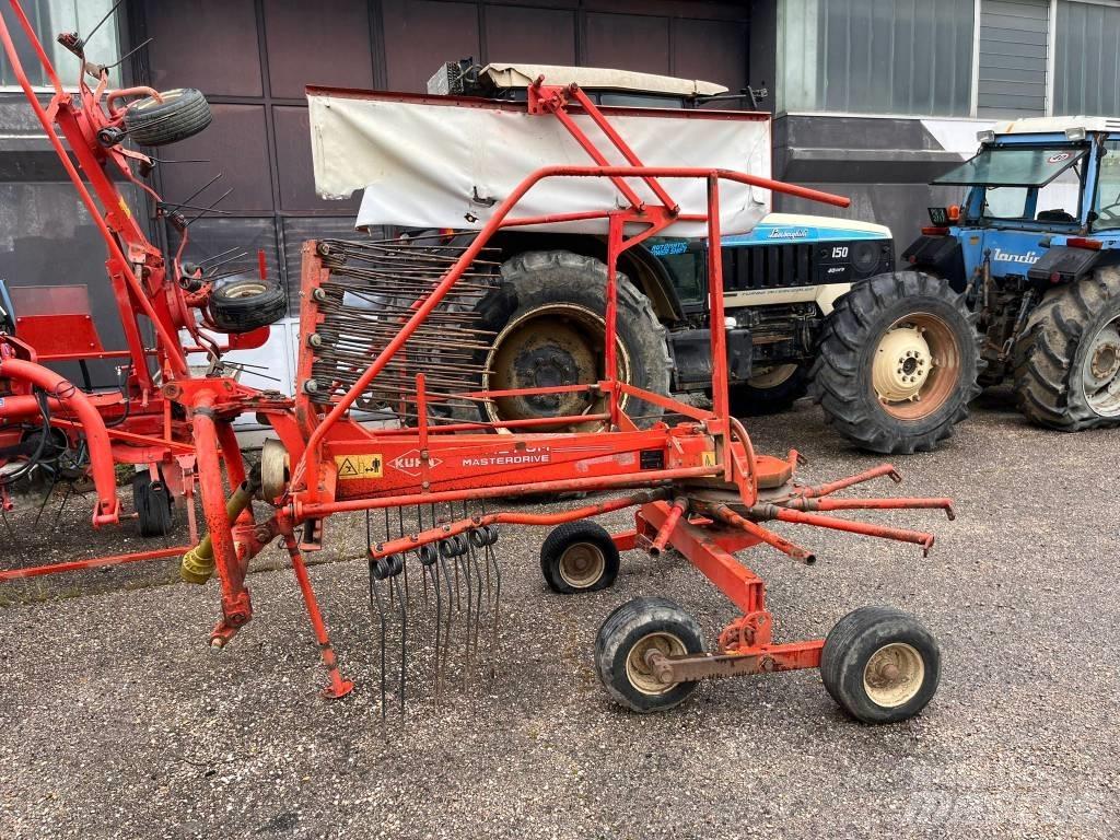 Kuhn GA 4121 G M Rakes and tedders