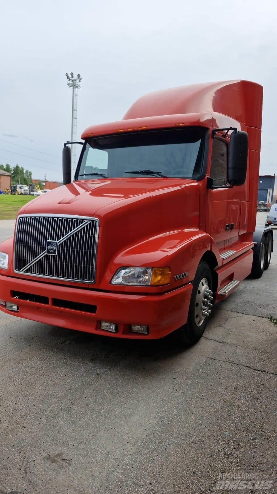 Volvo VNL-4 Prime Movers