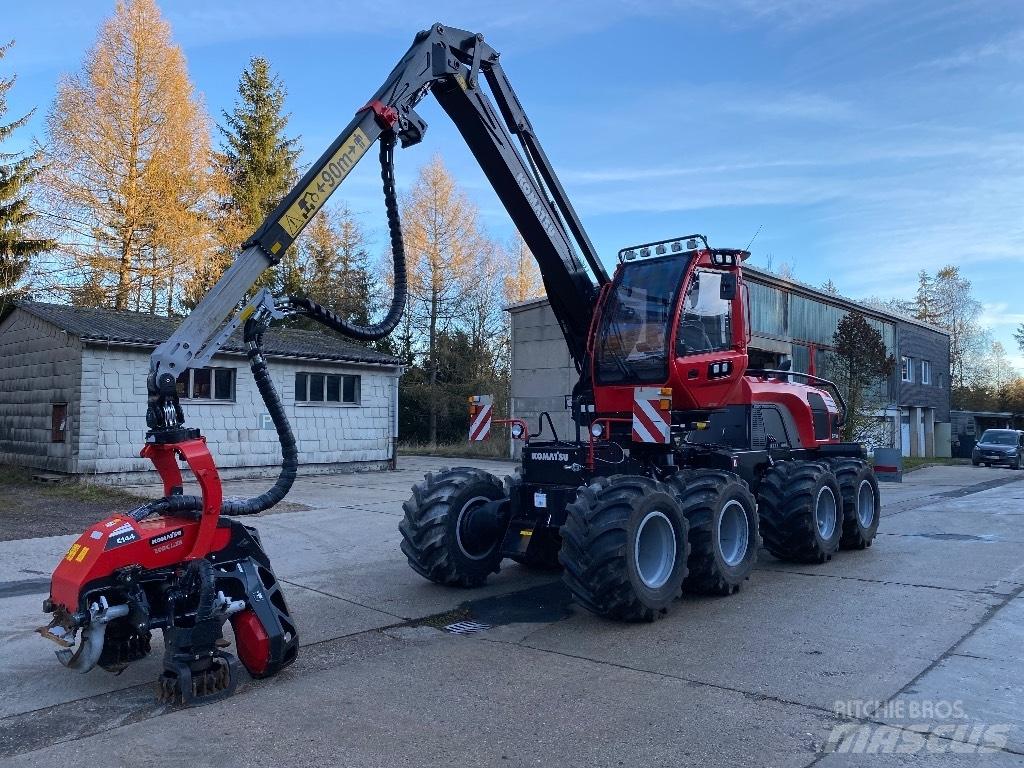 Komatsu 931 XC Harvesters