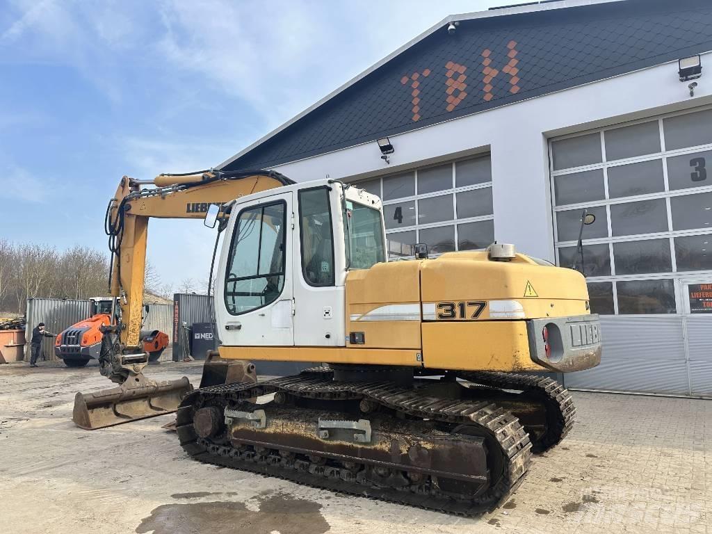 Liebherr R 317 Crawler excavators