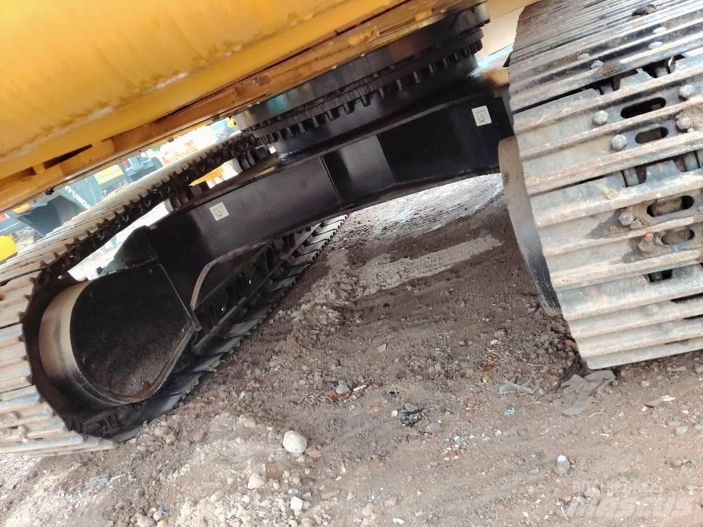 CAT 330D Crawler excavators