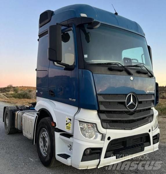 Mercedes-Benz 1845 Prime Movers